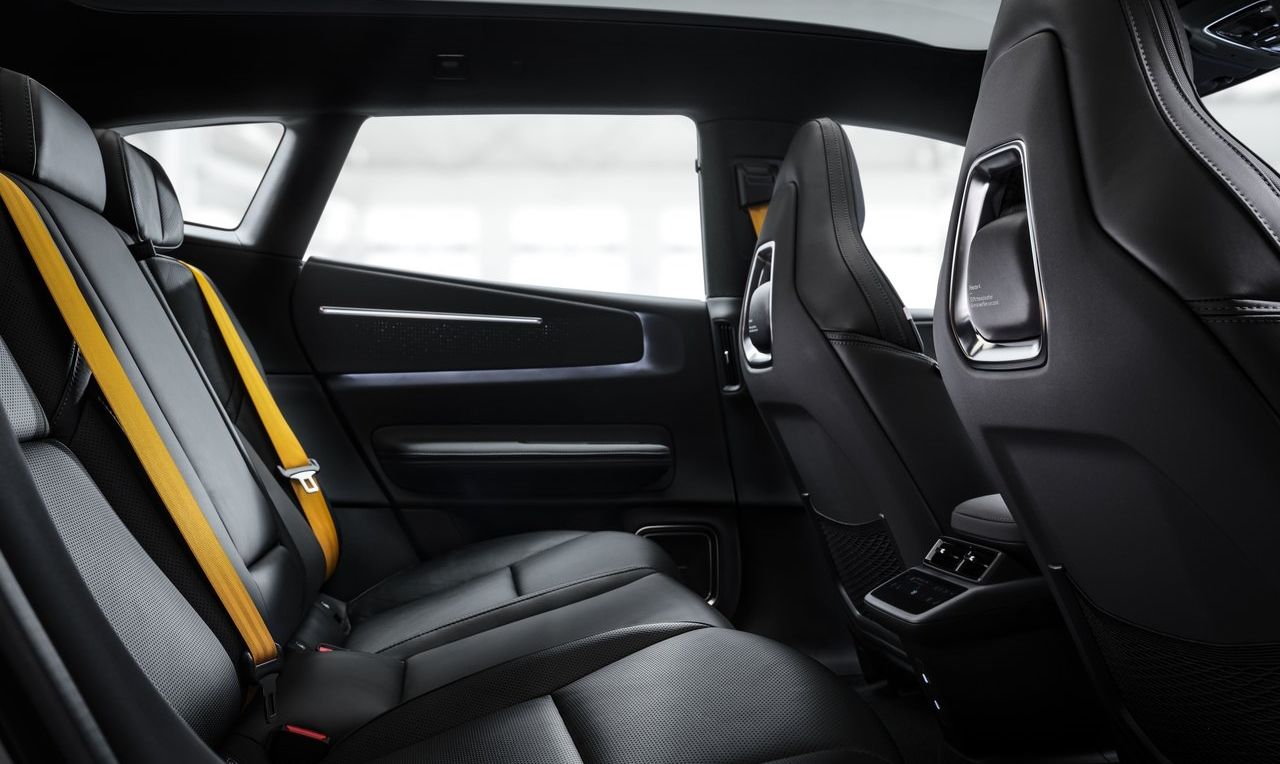 Polestar 4 SUV