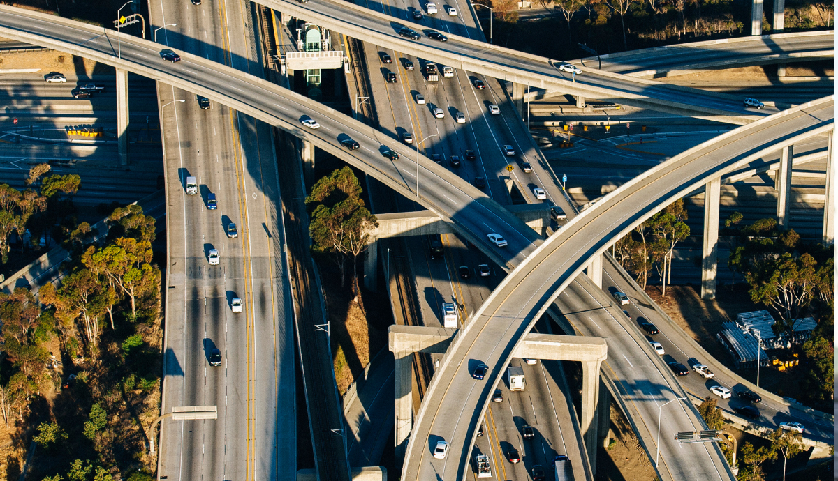¿Conoces todas la diferencia entre autopista y autovía?