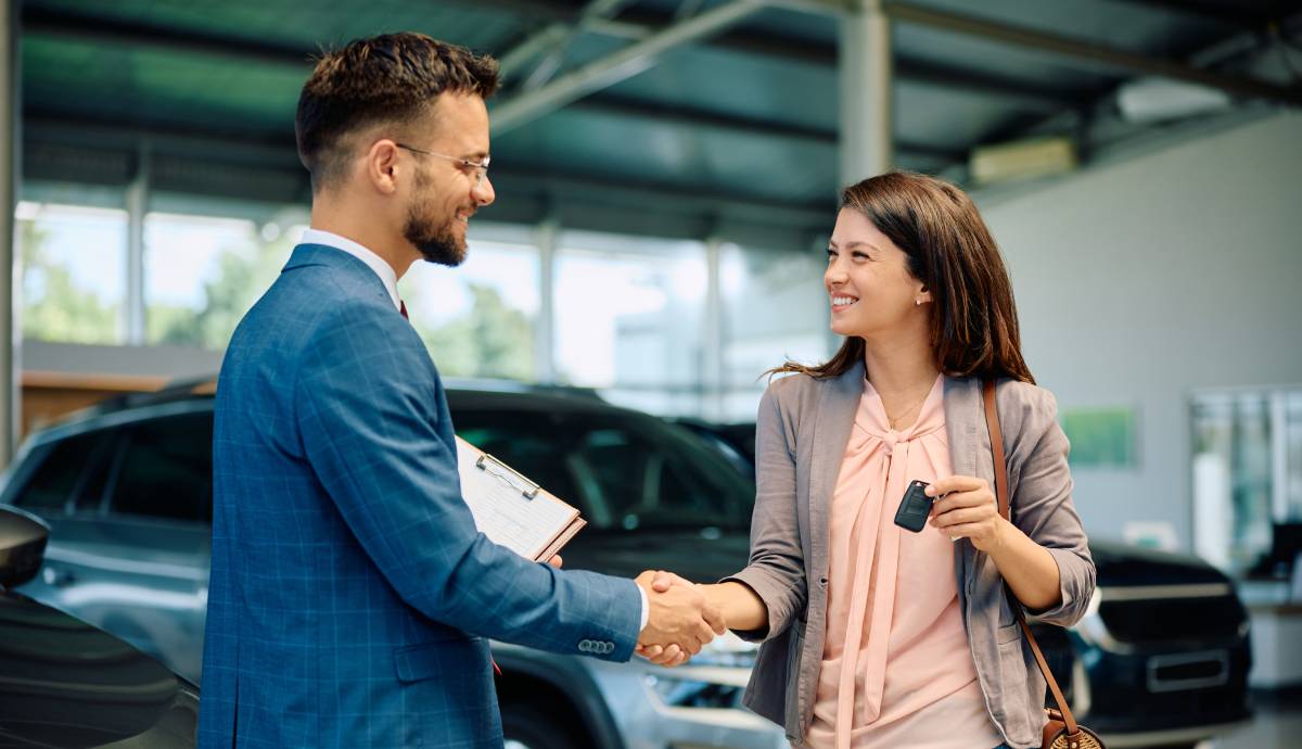 Nuevas ayudas a la compra de coches diésel y gasolina en España: podrás recibir hasta 4.600 euros