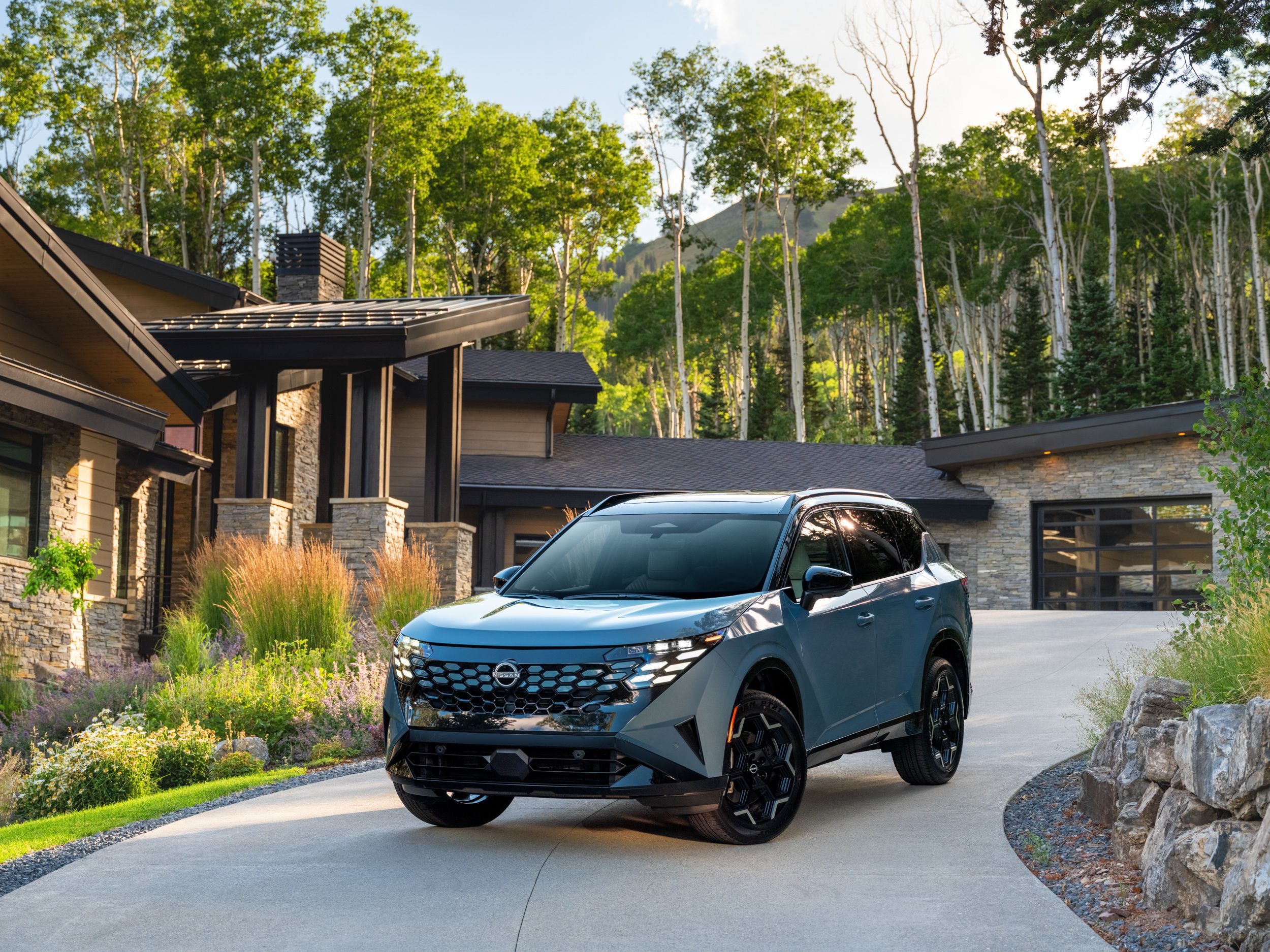 Nissan Rogue Hybrid 2026 (X-Trail)