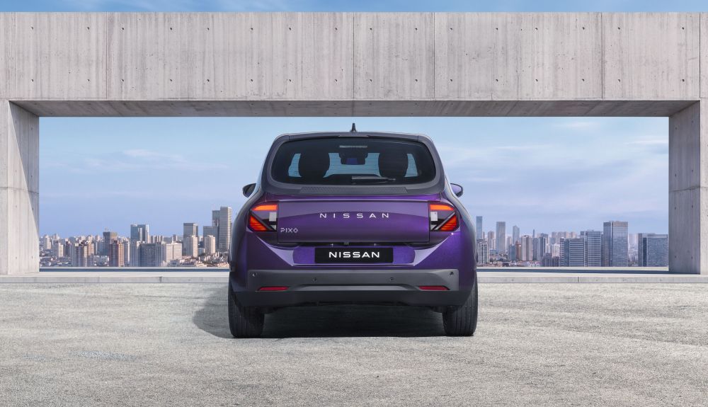 Nissan Pixo