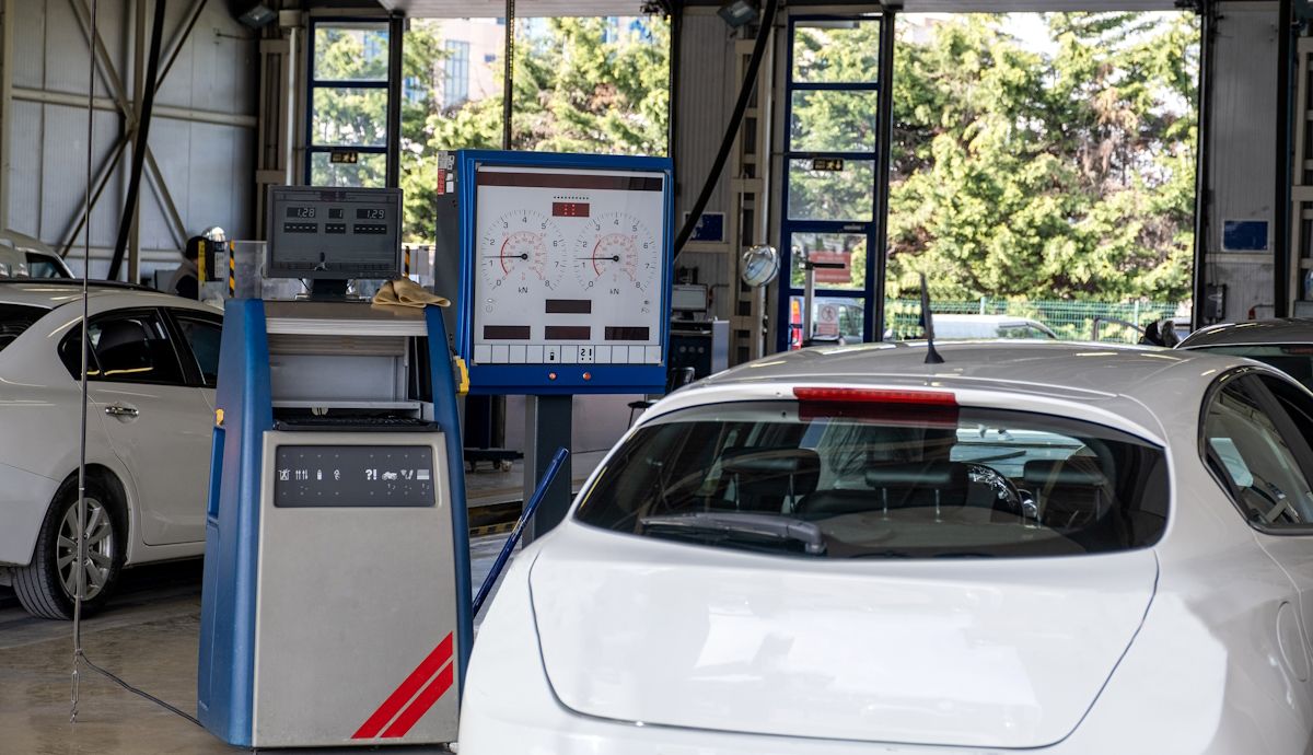 Estos son todos los nuevos coches que tienen que pasar ya la ITV en 2027 y por qué pueden suspender