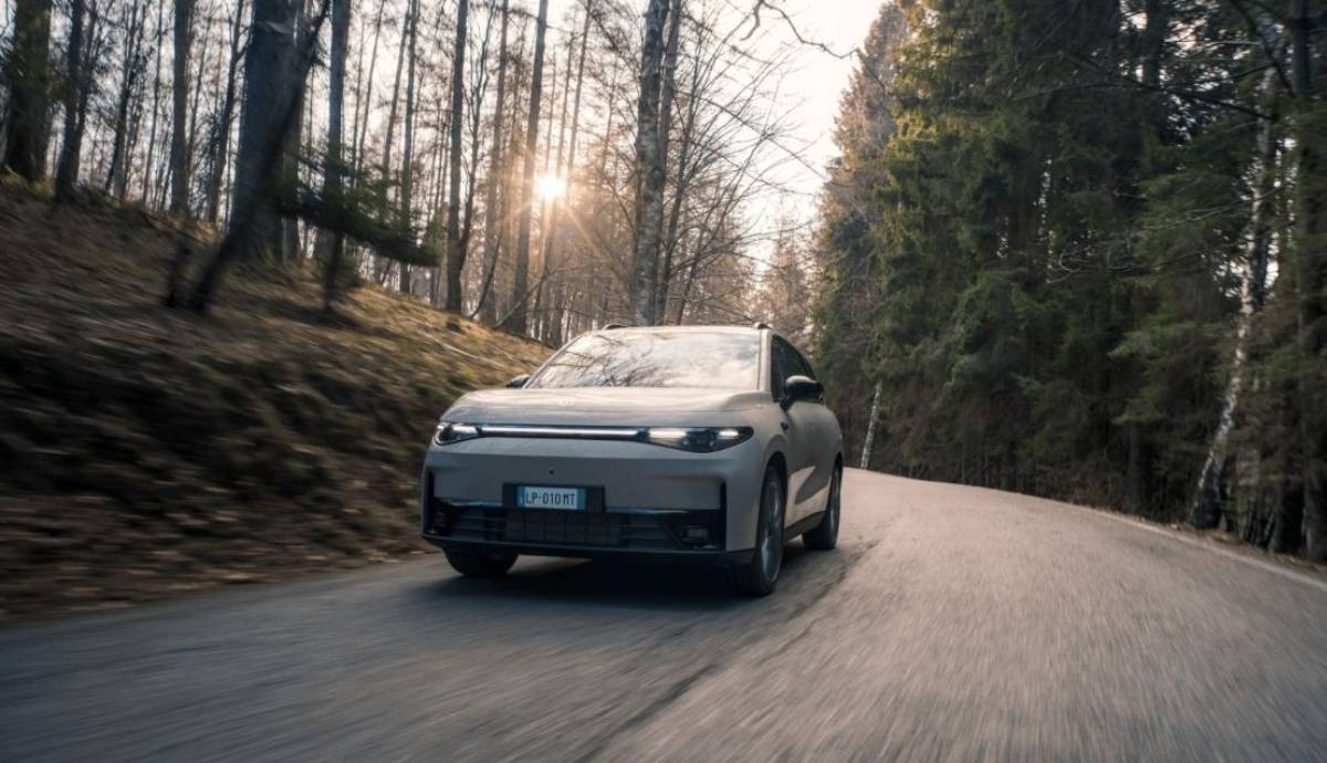 Estas son todas las mejoras que estrena ya el Leapmotor C10: el SUV gana en atractivo