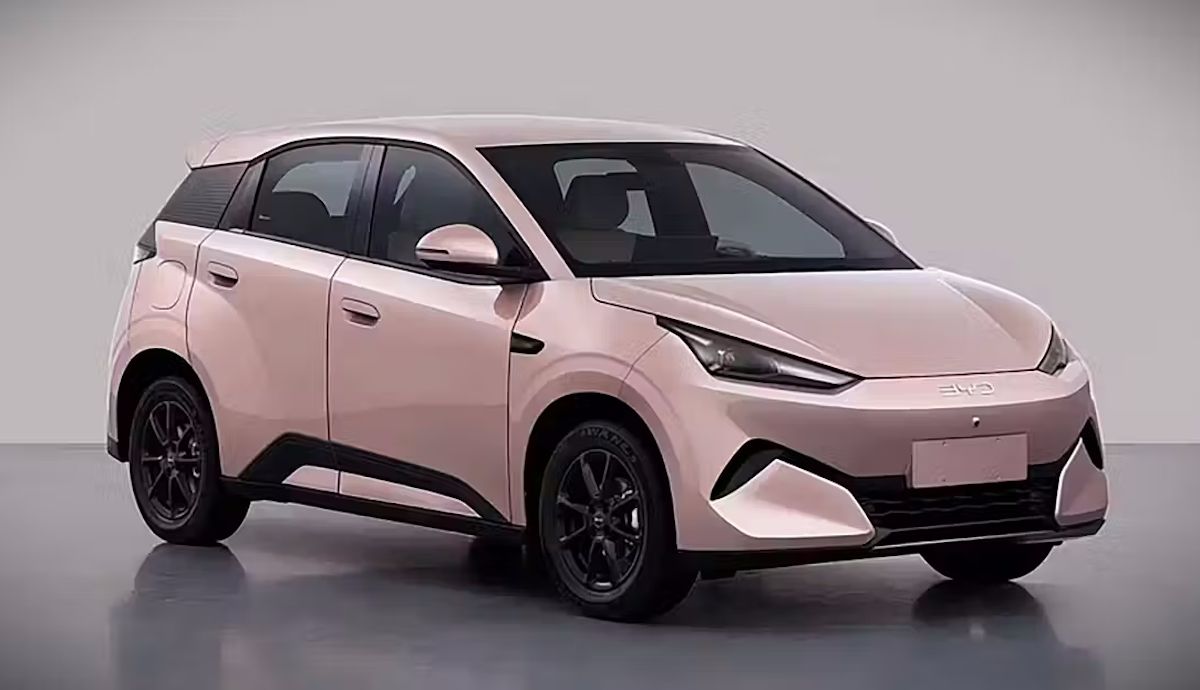 Así cambiará el BYD Dolphin Surf 2027, uno de los coches eléctricos más vendidos del mercado
