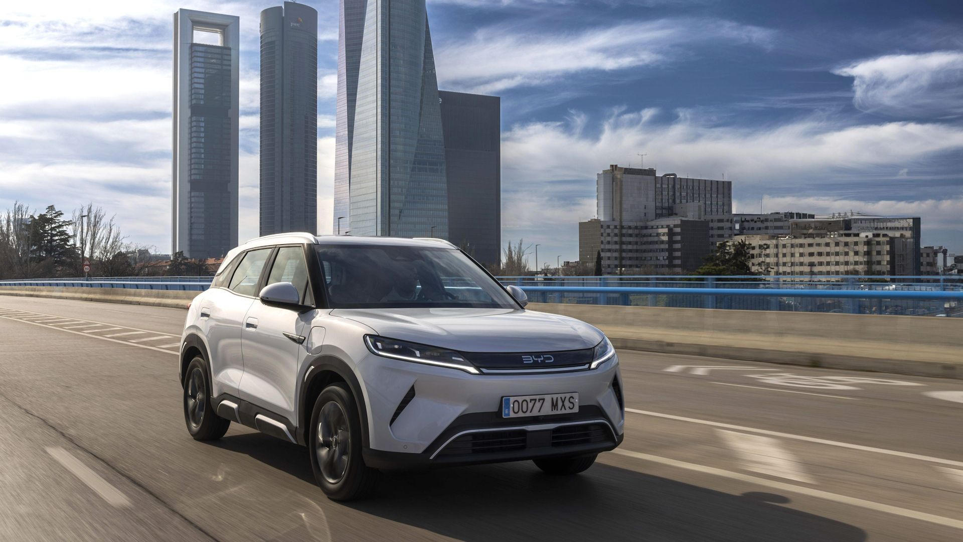 BYD, la marca de moda, supera ya a Tesla y, por primera vez, está entre las más vendidas de España