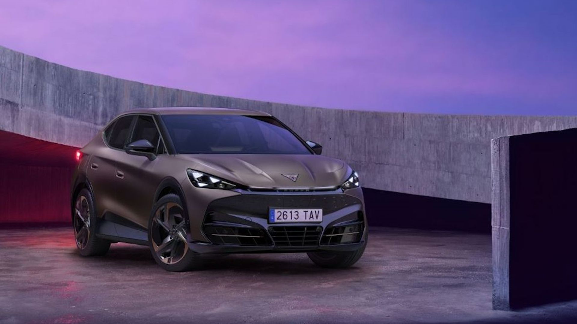 Nuevo Cupra Tavascan 2027, el SUV estrena ya imagen, interior y un motor que baja su precio