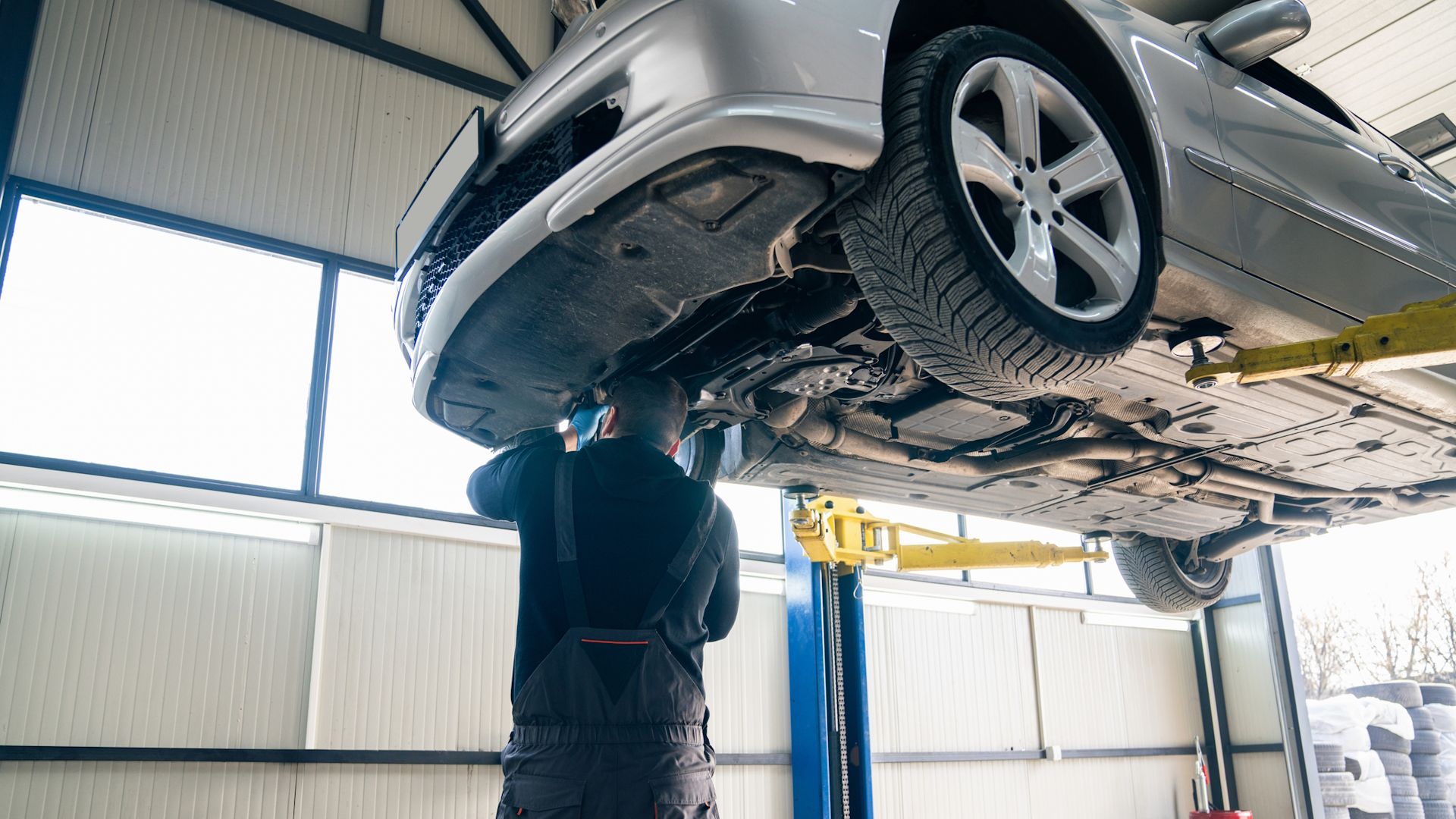 Comparación de coches chinos contra europeos, los asiáticos, cada vez más baratos también de reparar