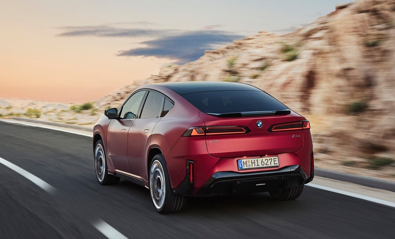 BMW iX4 2027