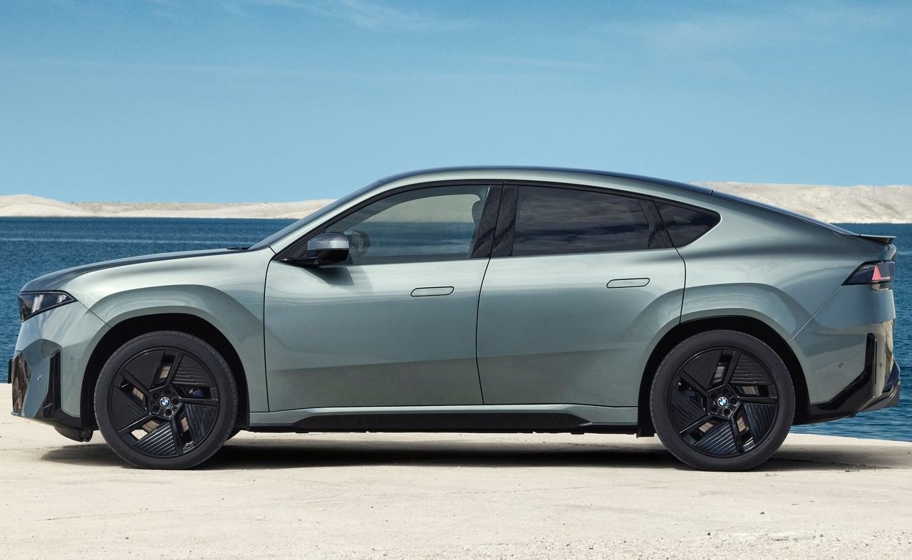 BMW iX4 2027
