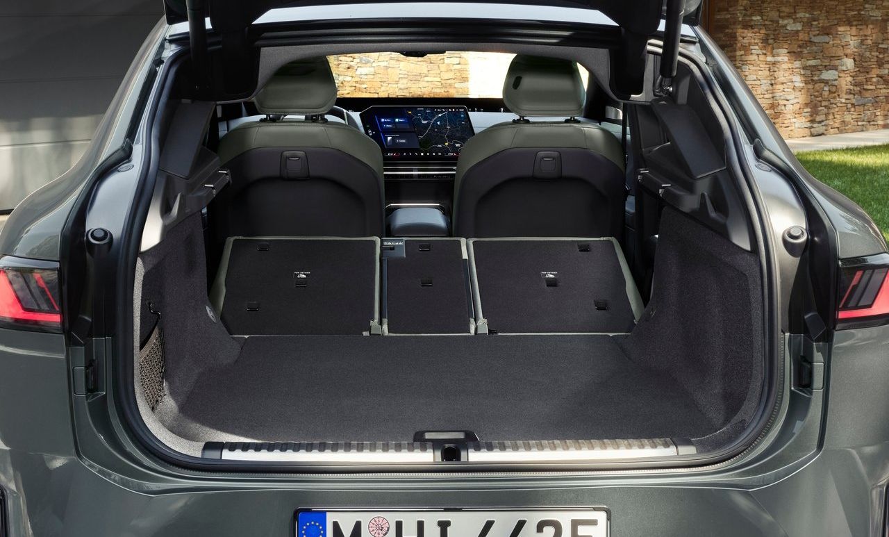 BMW iX4 2027
