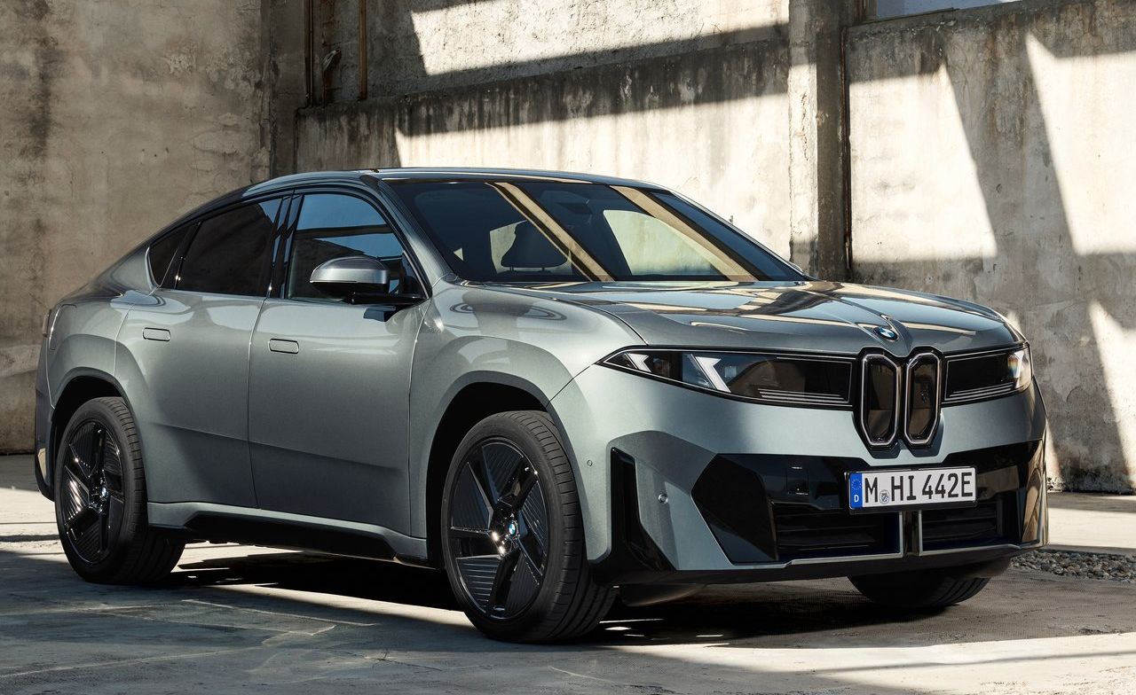 BMW iX4 2027