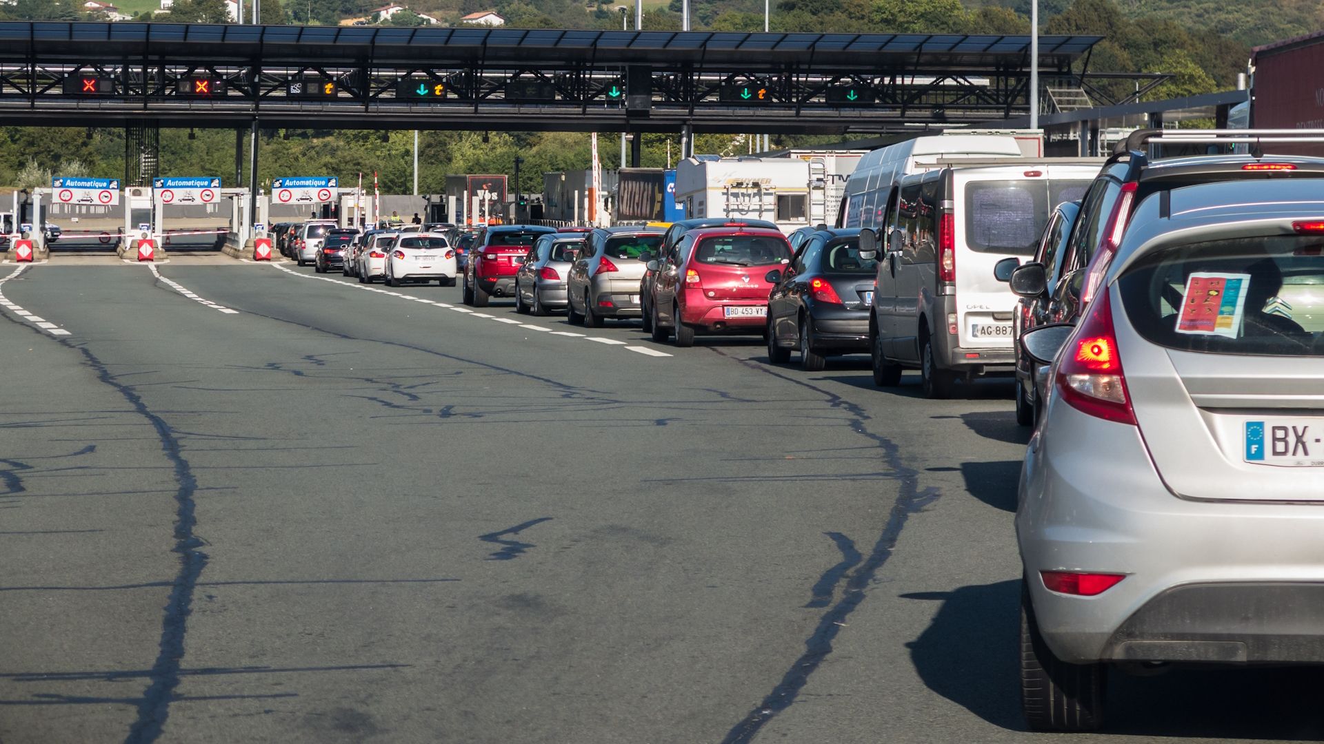 Confirmados más peajes en carreteras españolas y dudas sobre algunas próximas autopistas de pago