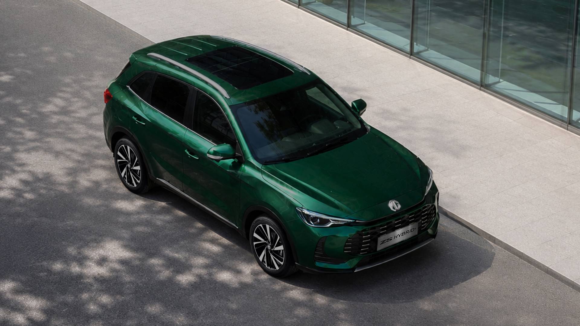 ¿Por qué la UE quiere limitar los coches híbridos chinos? Las razones detrás de los nuevos aranceles