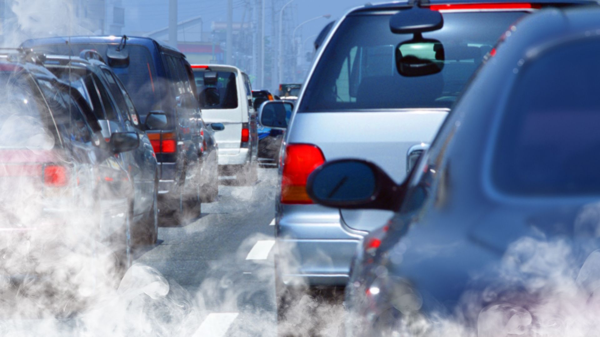España se queda sola y Europa no prohibirá la venta de los coches diésel y gasolina