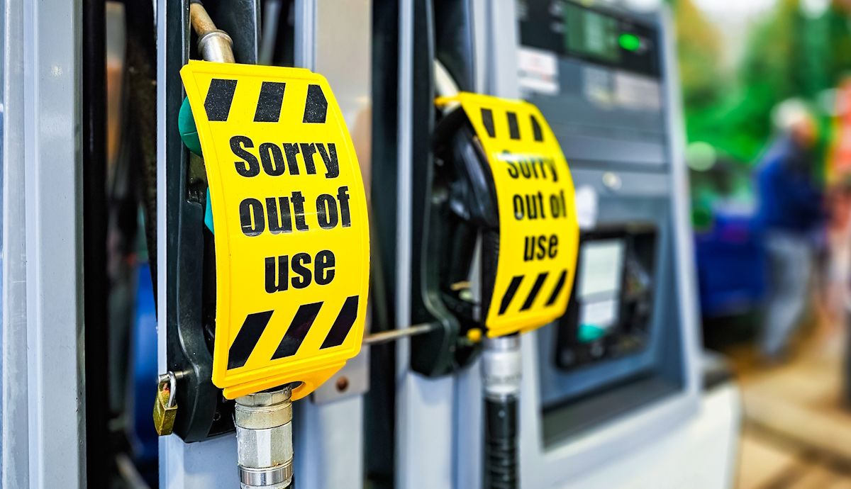 Una de cada siete gasolineras ya se ha quedado sin combustible en Francia, puede ocurrir en España