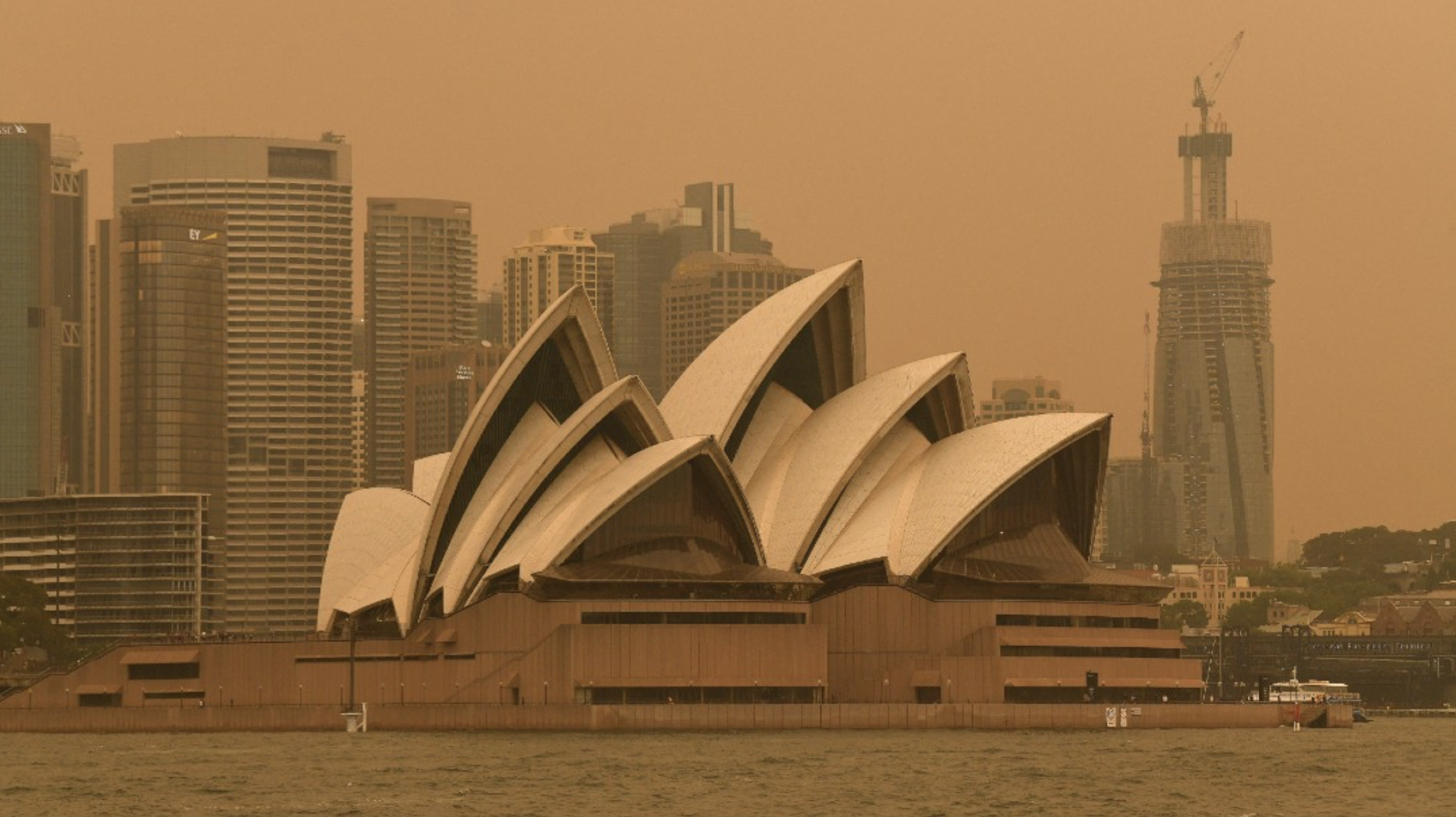 El humo de los incendios no sólo afecta a Australia sino a las condiciones atmosféricas globales.