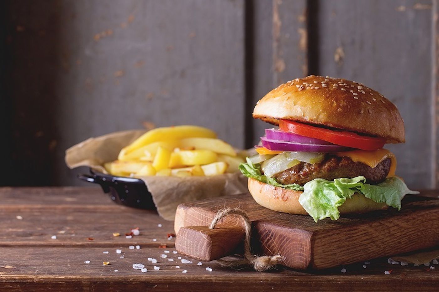Estas hamburguesas poseen textura, jugosidad y sabor para convencer a veganos y no veganos.