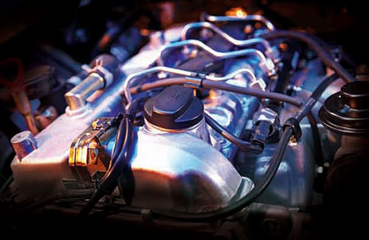 El motor, de origen Mercedes, ha sido puesto al día de forma notable.