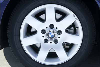 bmw320td_compact_6g.jpg
