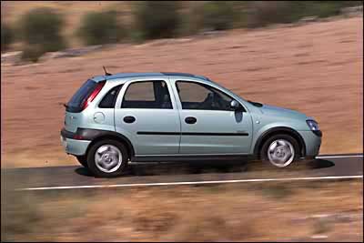 corsa_lateralg.jpg