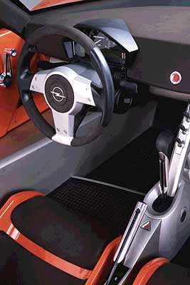 speedster_interior3g.jpg