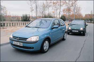 twingocorsa_1g.jpg