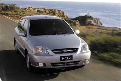 Contacto:Kia:Rio:2002
