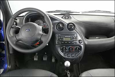 En el salpicadero se echa de menos un toque rácing