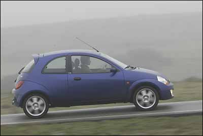 La sonoridad del motor es de carácter deportivo.
