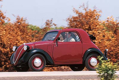 La carrocería seguía los cánones estadounidenses.