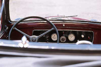 El interior es muy sobrio.