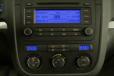 Climatizador  y radio CD, de serie en Sportline.