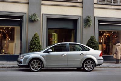 El Sedán crece hasta casi los 4 metros y medio.