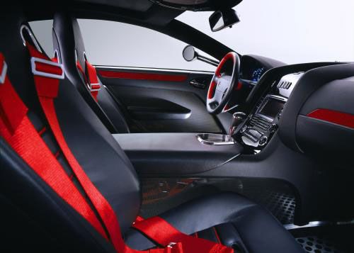 El Exelero mide 5,89 metros y es un dos plazas.