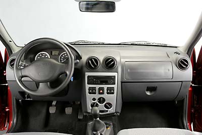 Demasiado plástico en el interior del producto amparado por Renault.