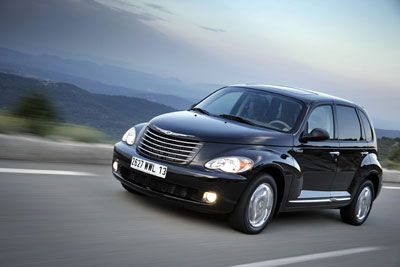 El PT Cruiser acaba de recibir un ligero rediseño. El PT Cruiser acaba de recibir un ligero rediseño.