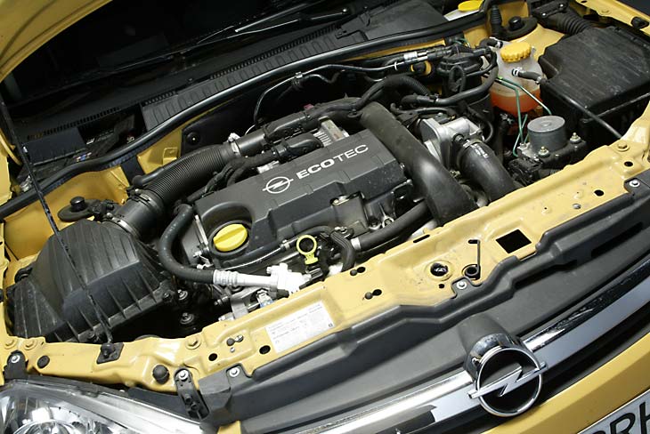 Mecánica de gasóleo turboalimentada a la altura del conjunto.