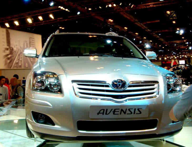 Salón de Madrid 2006: Presentación Toyota Avensis