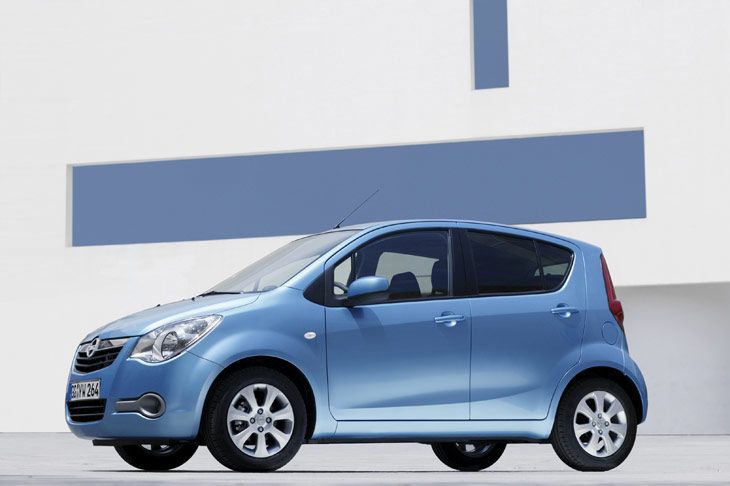 c77687opel_agila_04g.jpg