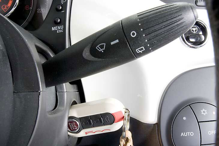 En cuanto a seguridad, el 500 viene con una excelente dotación de serie.