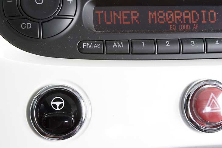 Técnicamente, tenemos ante nosotros un coche moderno y completo.