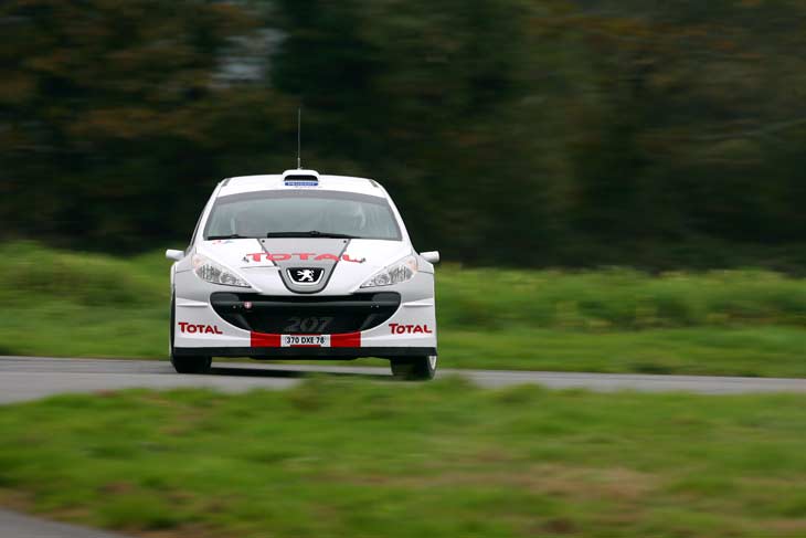 El Peugeot 207 Súper 2000 es el depositario de la última tecnología de la firma del león en rallyes