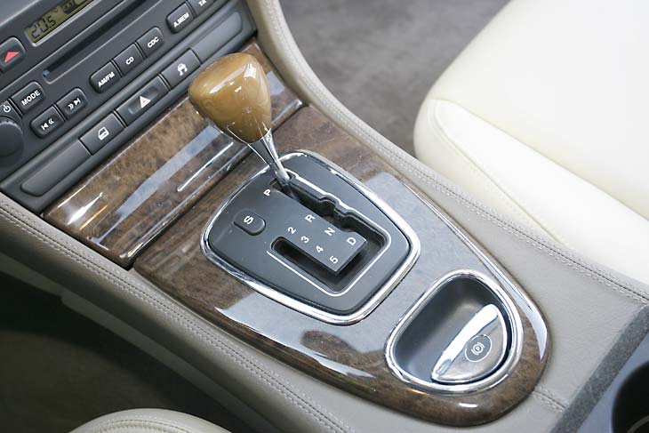 y Jaguar S-Type