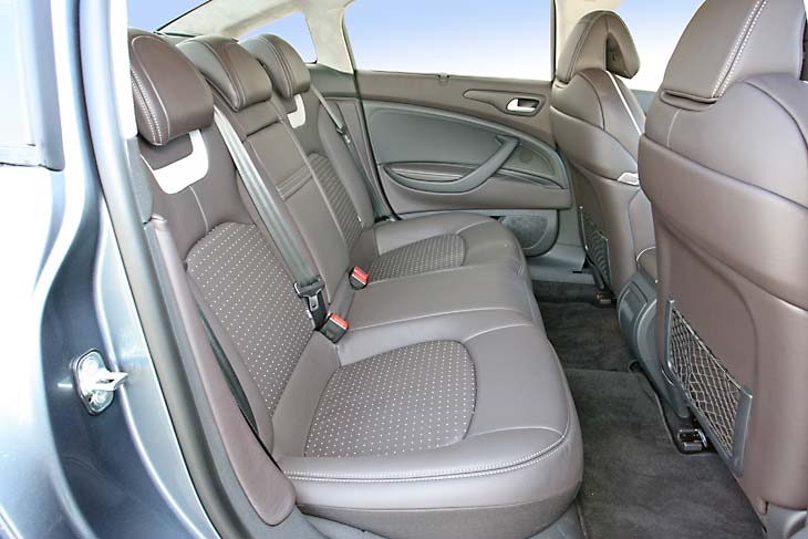 Los asientos opcionales del C5 atraen por su imagen y confort.