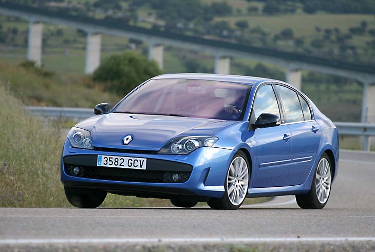 La rigidez acrecentada de la suspensión no incide en exceso en el confort de marcha.