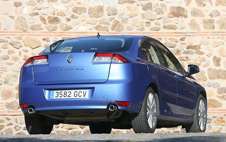 Con 180 CV, sólo BMW puede ofertar un motor con mejor rendimiento.