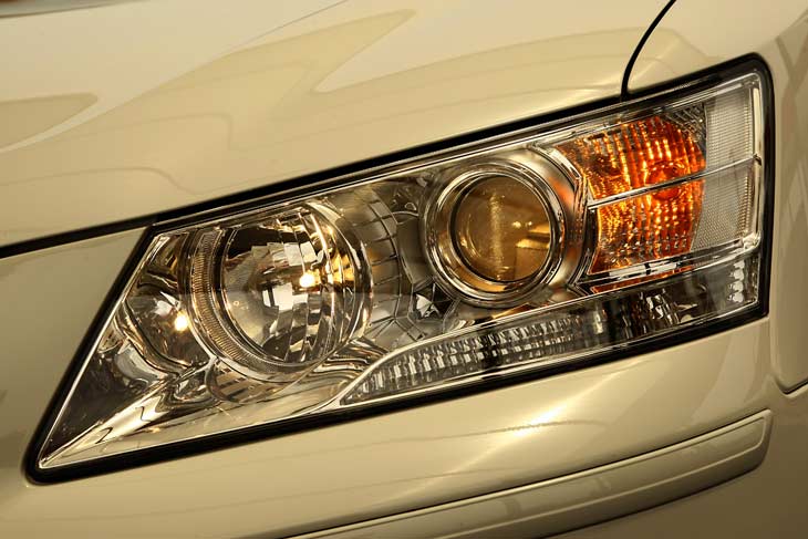 Los faros son ahora más anchos, lo que supone una mayor luminosidad.