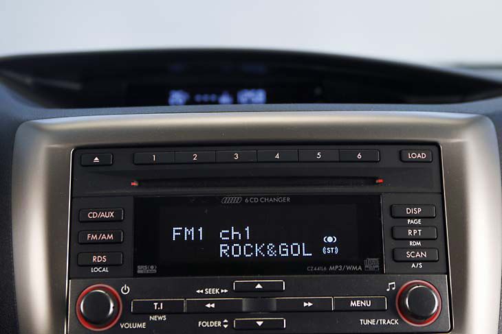 Mucha marcha hasta en la radio.