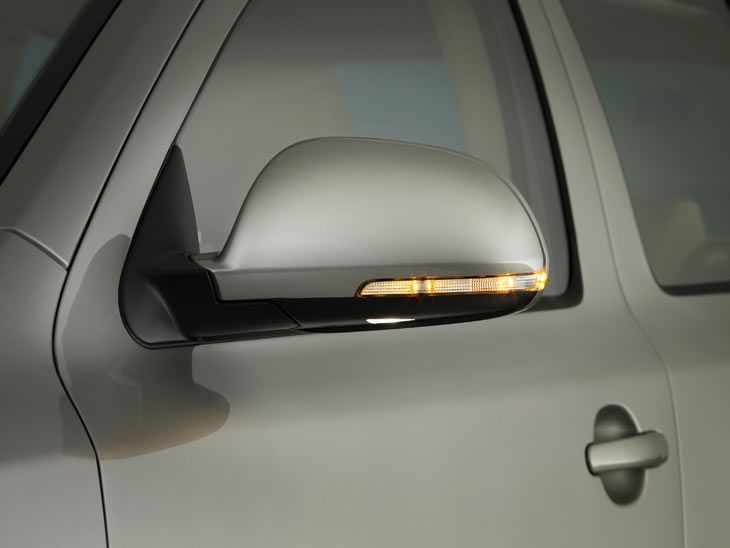 Los retrovisores también cambian.