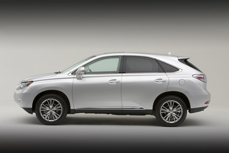 El nuevo Lexus RX 350 posee una alta línea de cintura.